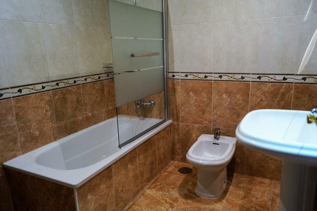 Apartamento Plaza Alfonso XII Málaga Exterior foto
