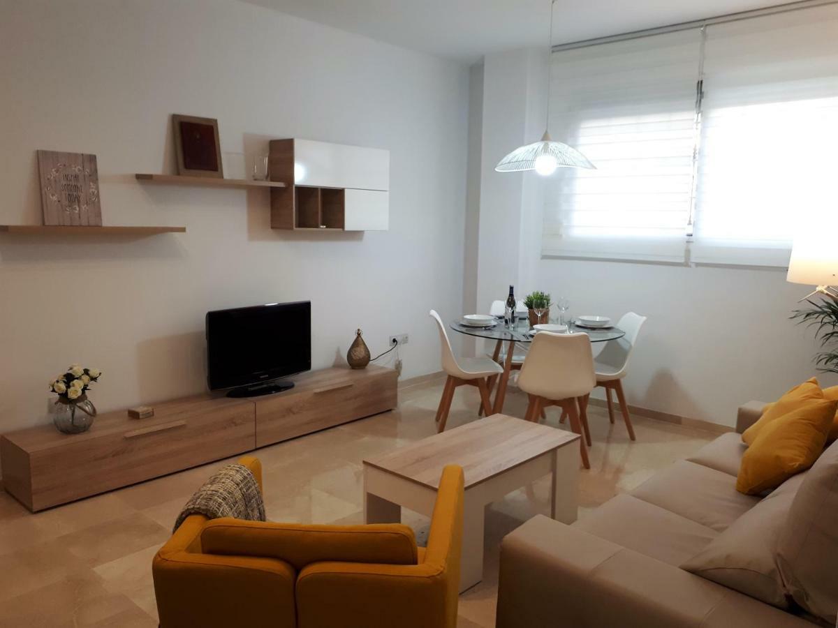 Apartamento Plaza Alfonso XII Málaga Exterior foto