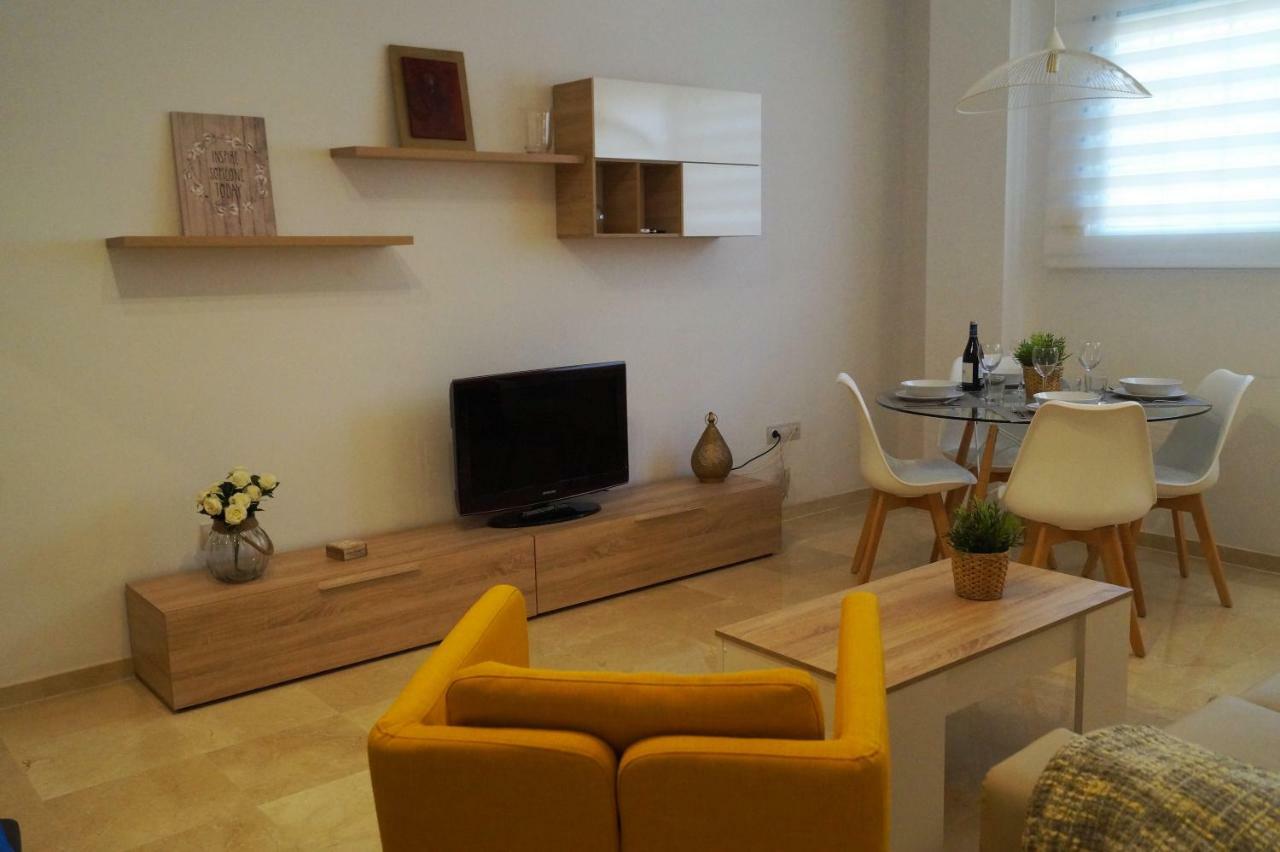 Apartamento Plaza Alfonso XII Málaga Exterior foto